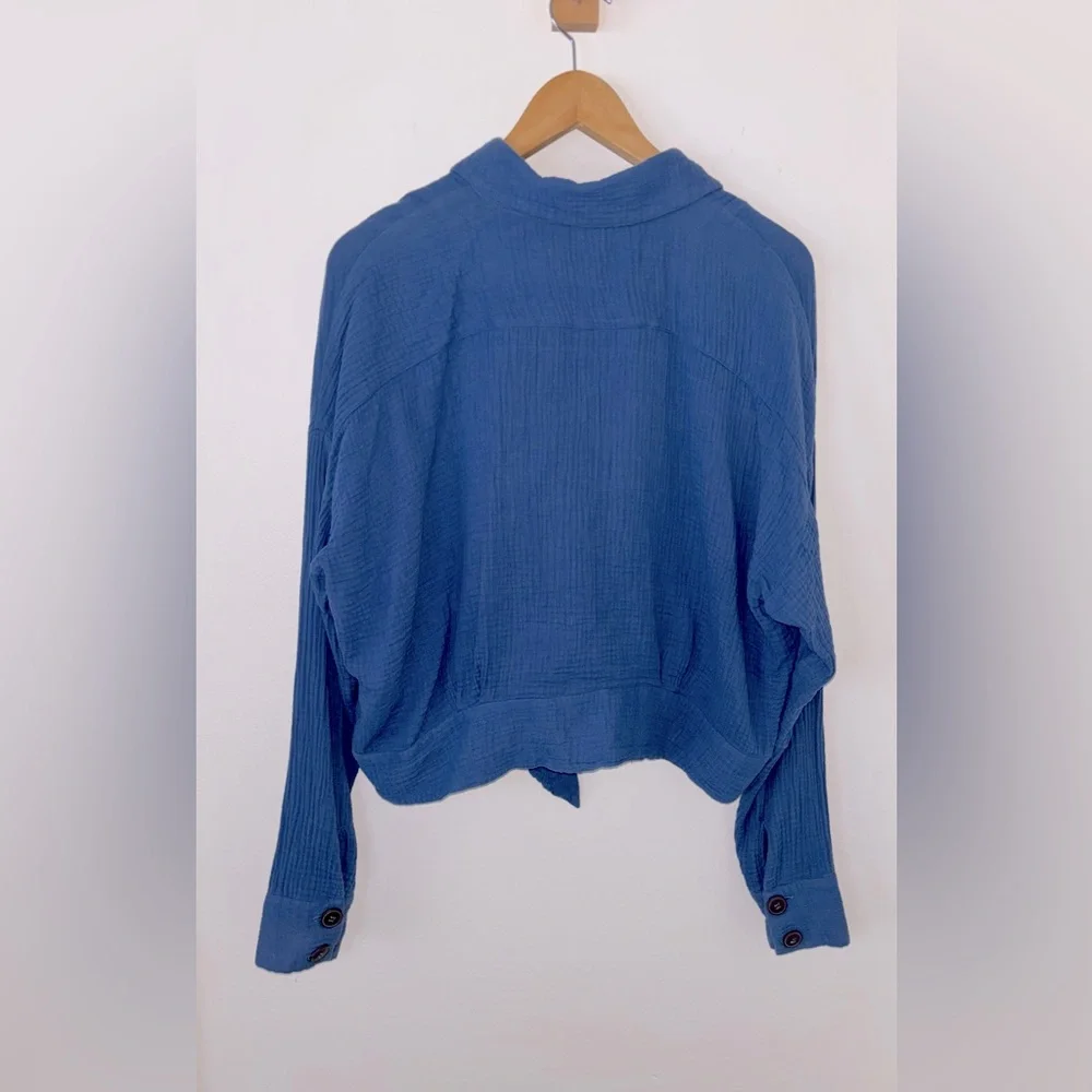 Free People Sunstreaks Cotton Gauze Tie-Front Shirt NWOT Size M Blue